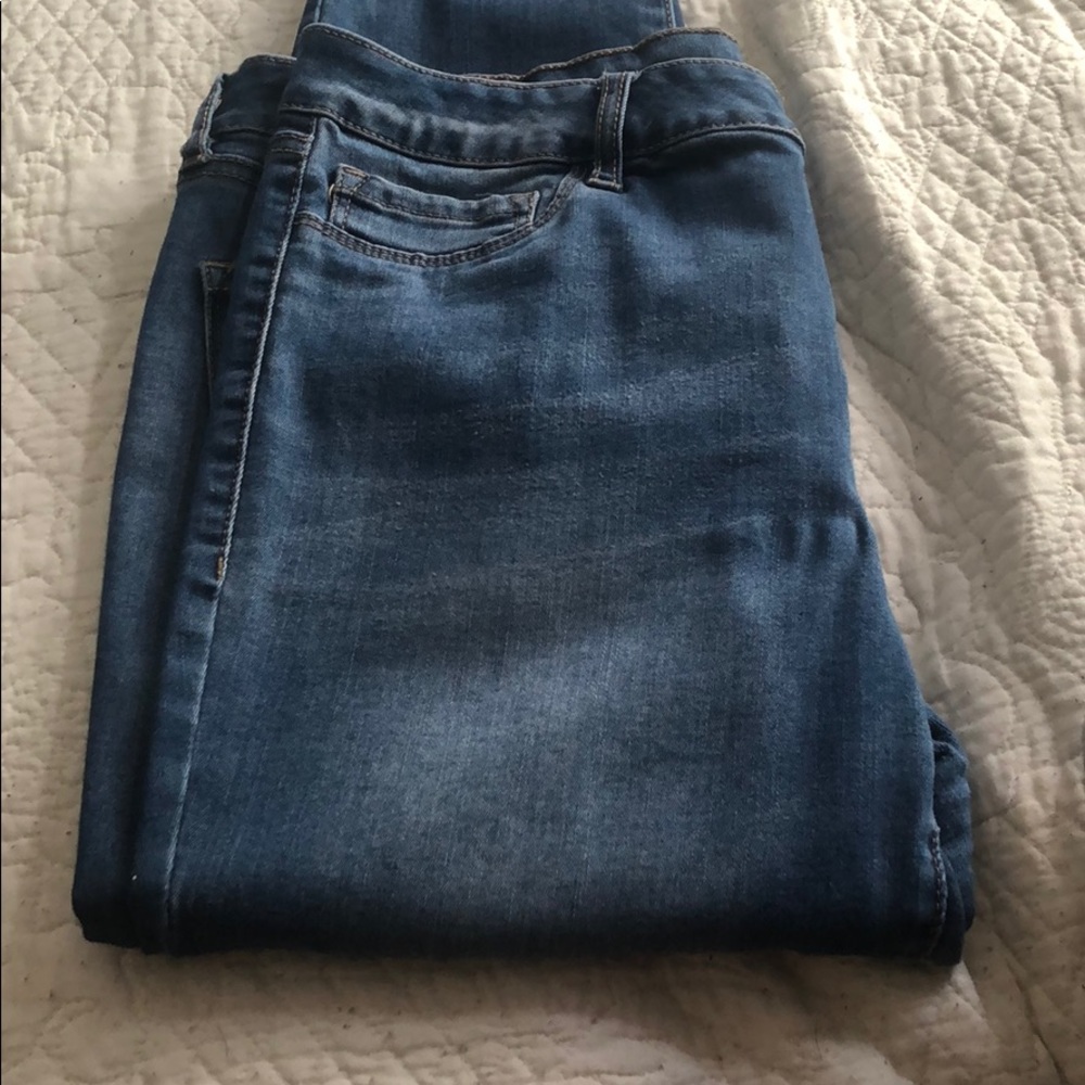 Jeans